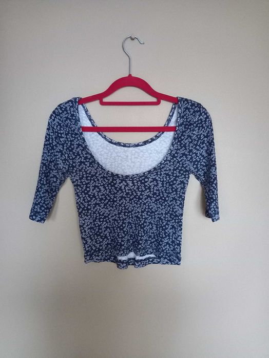 Crop top w kwiatki