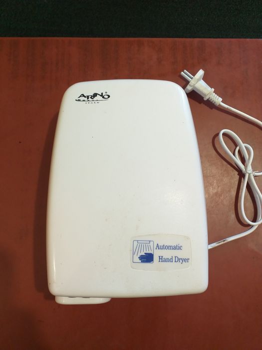 Сушка для рук Arino JXG-120