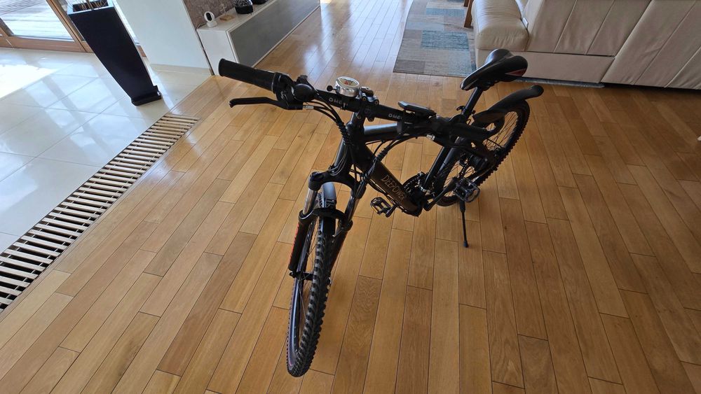 Rower elektryczny , rama M/L, koła 26 cali