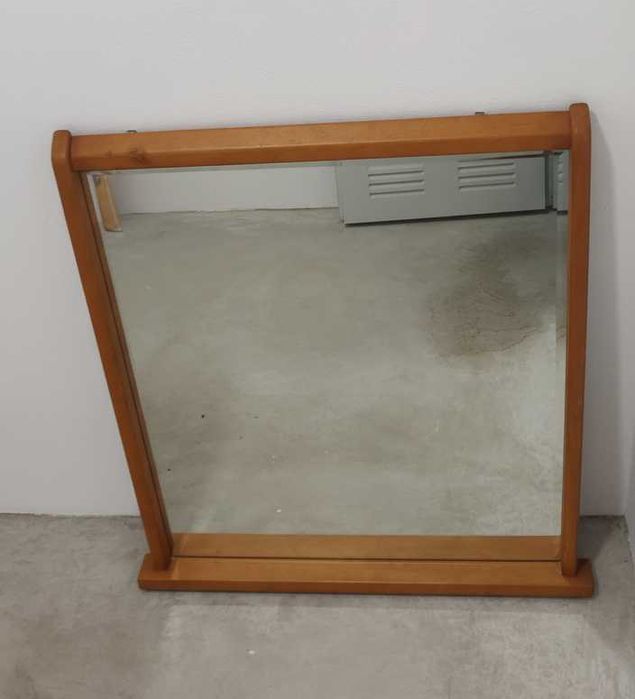 Espelho de Parede com Moldura em Madeira (97x90 cm) – Ótimo Estado