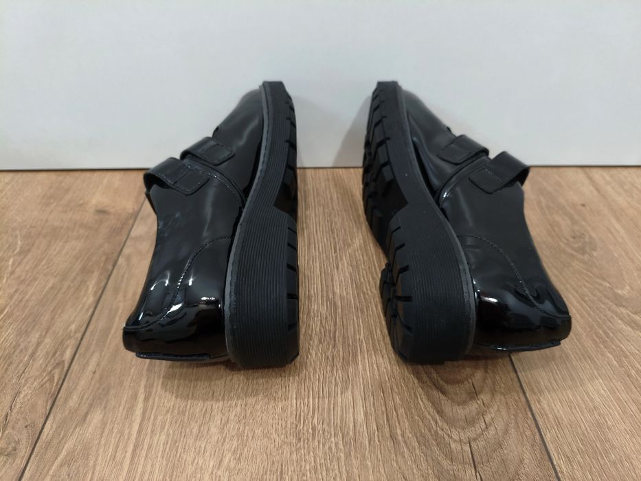 Buty Clarks półbuty damskie skórzane czarne 39,5 25,5cm