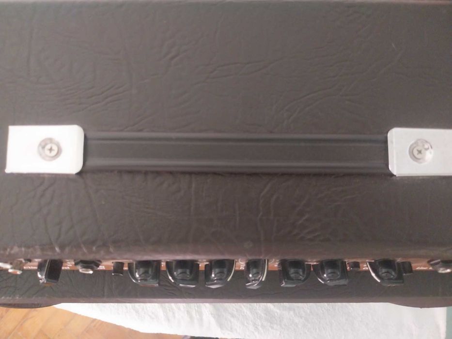 Amplificador para Guitarra Acústica - Harley Benton HBAC-20