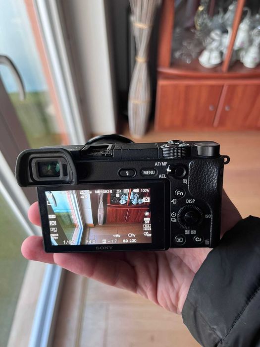 Sony a6300 + Kit Completo (3 Objetivas) | Impecável e Caixa original