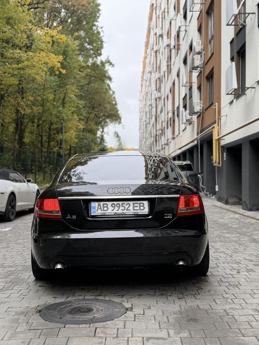 машину Ауді а6 2005