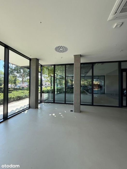 Lokal usługowy 57 m² na wynajem | Sopot| Parter z witrynami