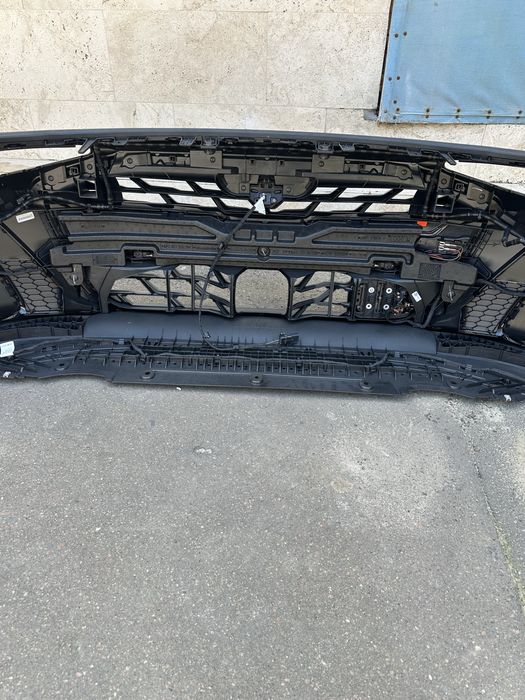Передній Бампер S-Line Audi A6 С9