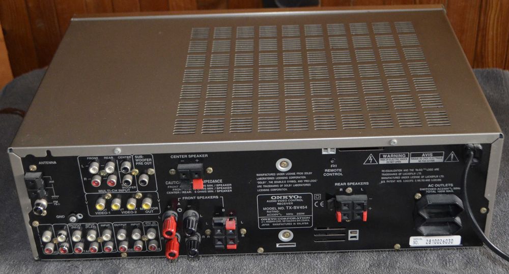 Amplituner A/V 5.1   ONKYO TX-SV454  srebrny