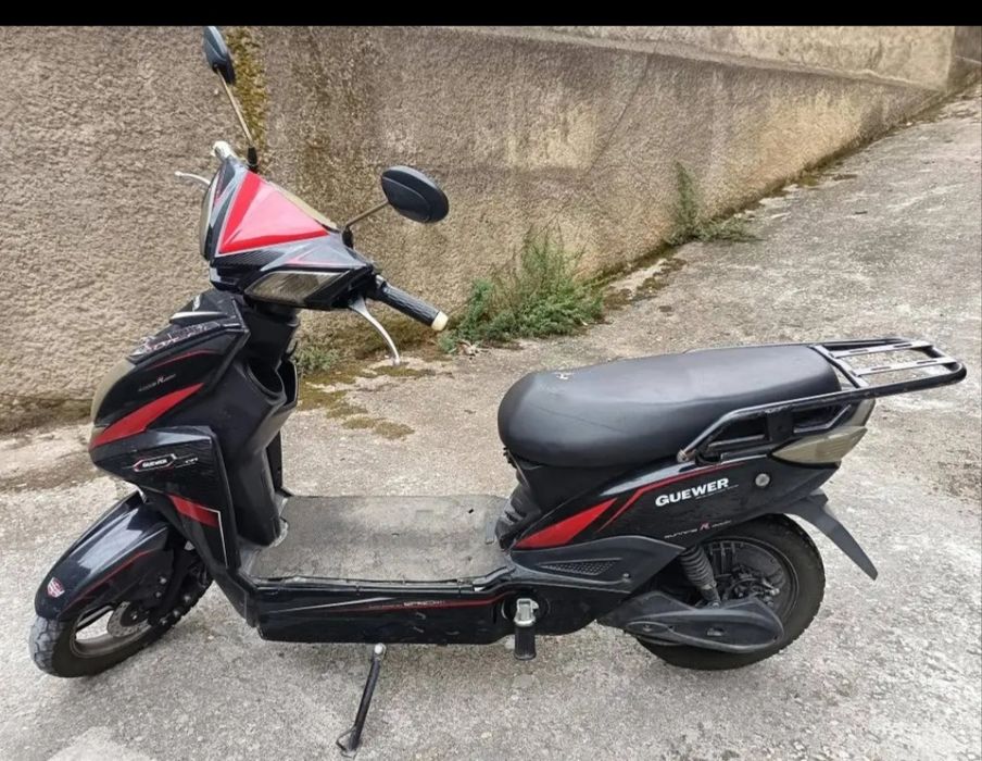 Scooter elétrica