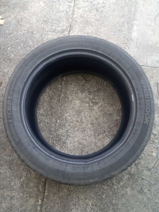 Резина колёса шины R20