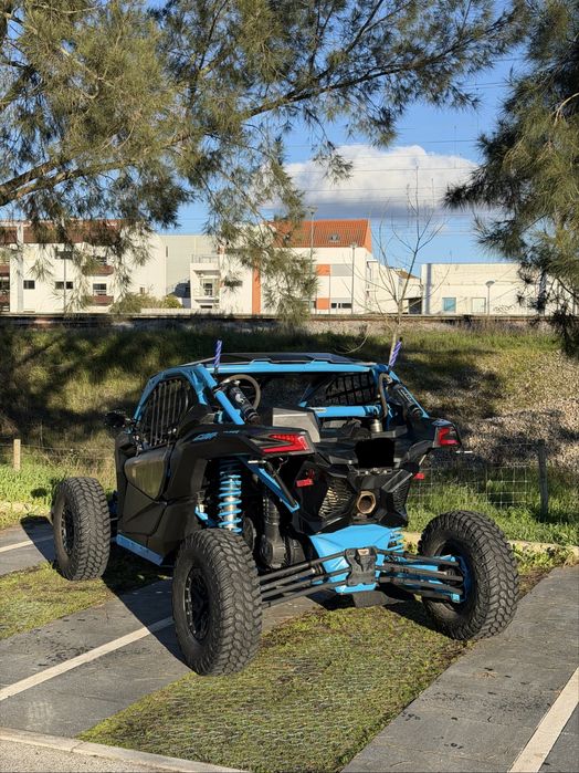 Can am maverick x3 RC matriculado