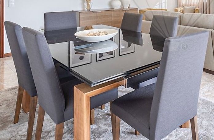 Conjunto mesa de jantar extensível e cadeiras El Corte Inglés