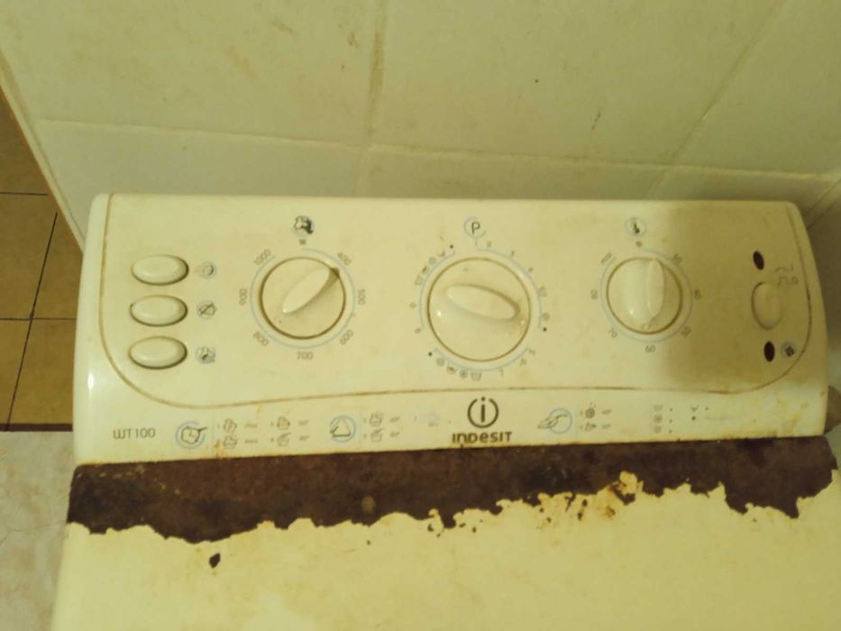 Стиральная машинка INDESIT WT 100 CSI