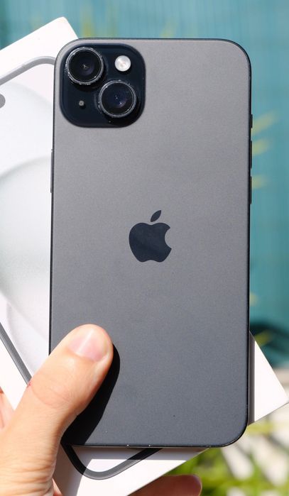 iPhone 15 Plus Impecável