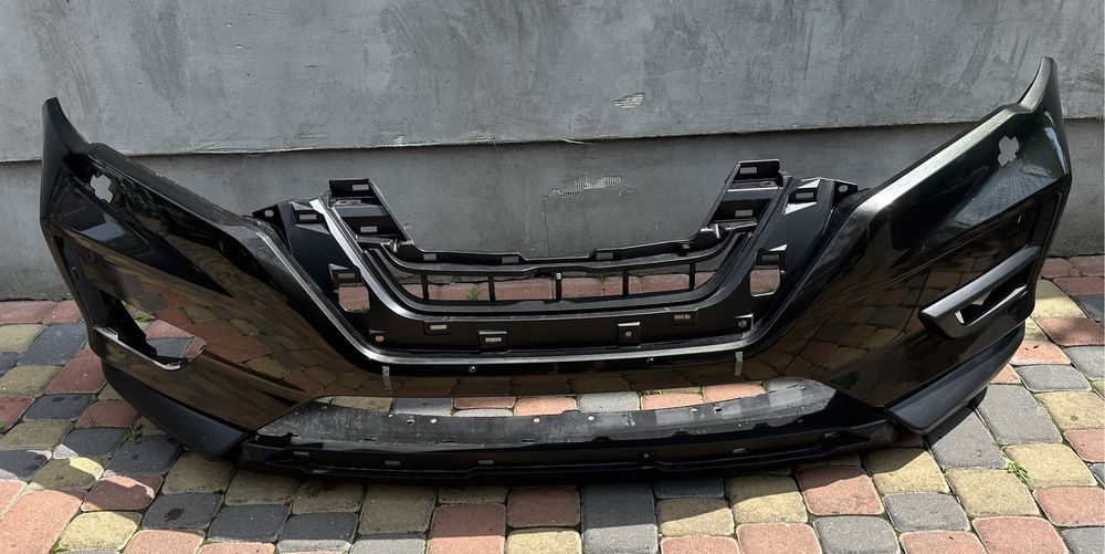 Nissan Rougue XTrail T32 Restail бампер бампера передній в наявності