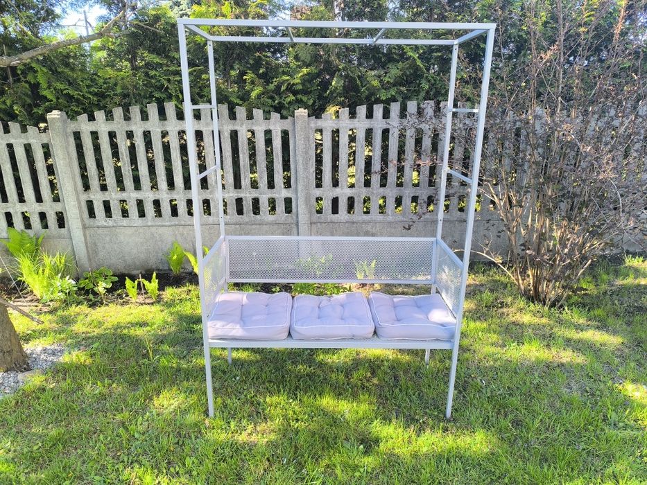 Ikea Svano ławka ogrodowa pergola poduszki