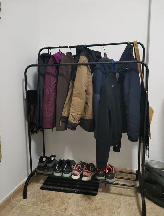 Charriot cabide com sapateira preto 150 x 110 x 54 cm NOVO ENVIO GRÁTI