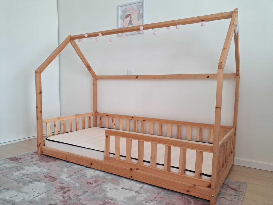 Cama Tenda Madeira Montessori