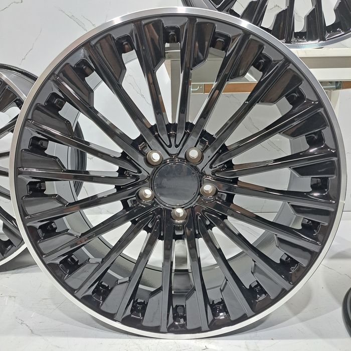 Jantes 19" LOOK Mercedes AMG classe C W206 E W214 S W223 5x112