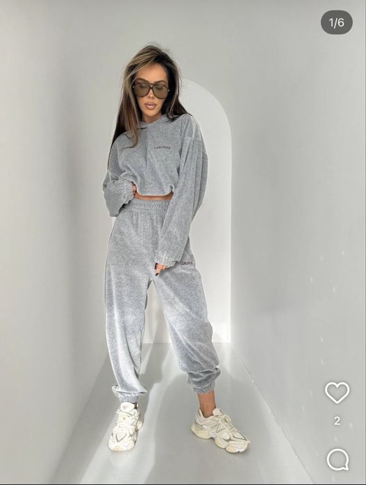 Велюровий костюм