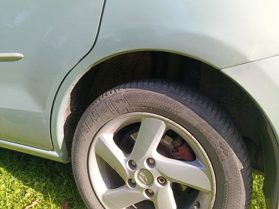 Mazda 5 мінівен 1.8 бендзин, 7 місць