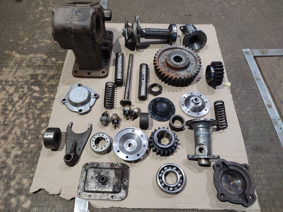 Коробка отбора мощности  по запчастям Зил 131 Камаз  4310