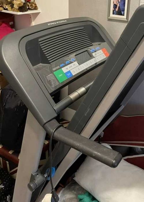 Oryginalna profesjonalna bieżnia elektryczna Proform 400 C super stan