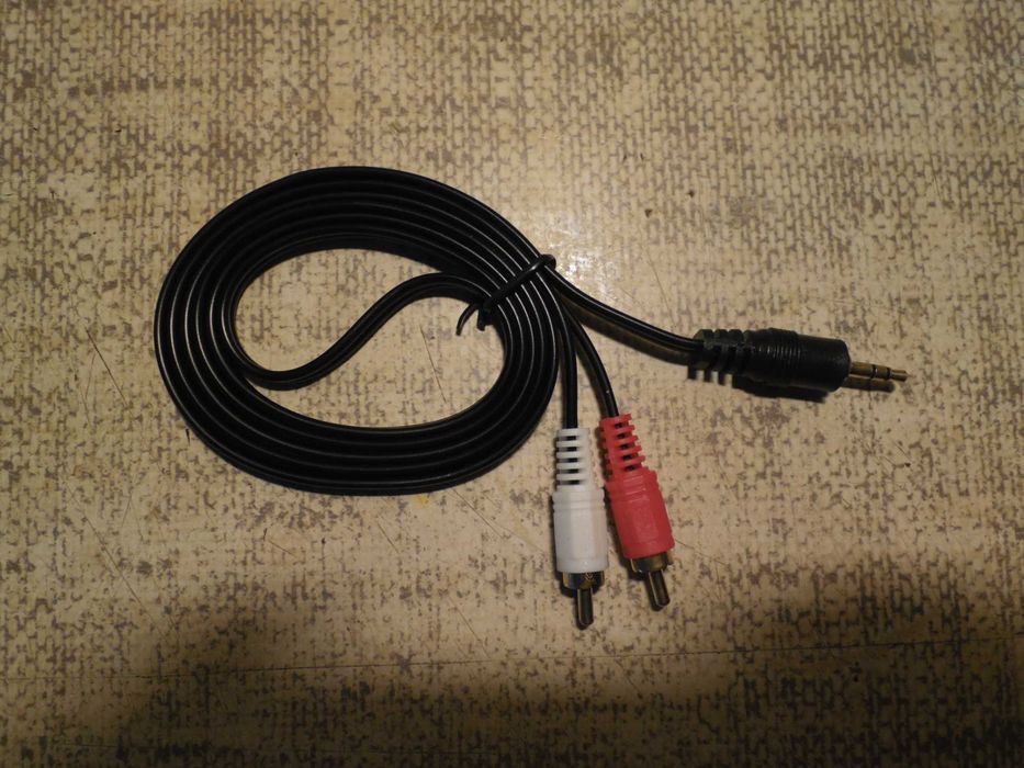 Przewód RCA Cinch/ mini jack 3,5 dł.1.5 m