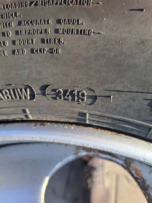 Opony koła przód Sava Avant 4 235/75/17.5