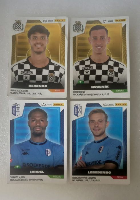4 cromos Futebol 2023-24