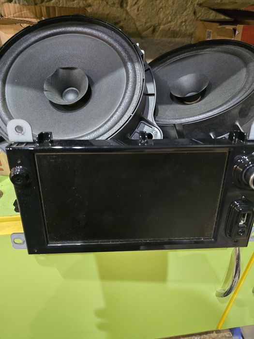 Автомагнітола  з нового буса RENO