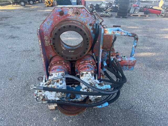 Głowica wiercąca do palownicy sennebogen używana duża