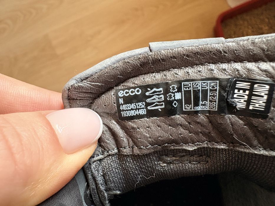 Продам Чоловічі туфлі ECCO