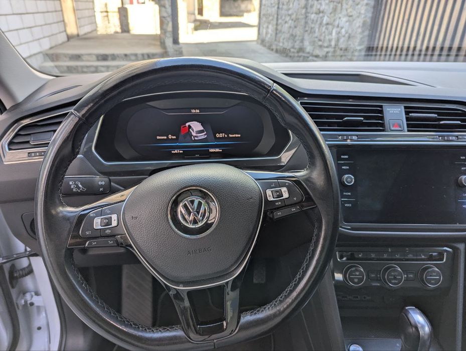 Продам Volkswagen Tiguan