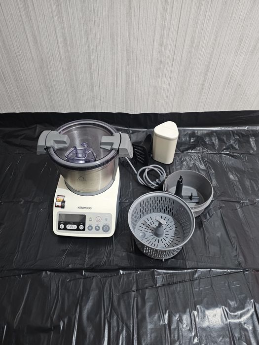 Кухонний комбайн пароварка Kenwood CCC20