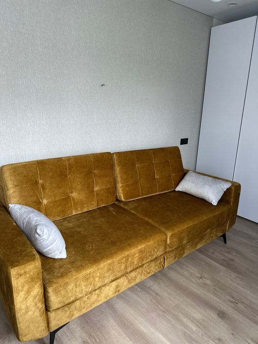 !світло є постійно!Двокімнатна квартира на будь який термін від 2х діб