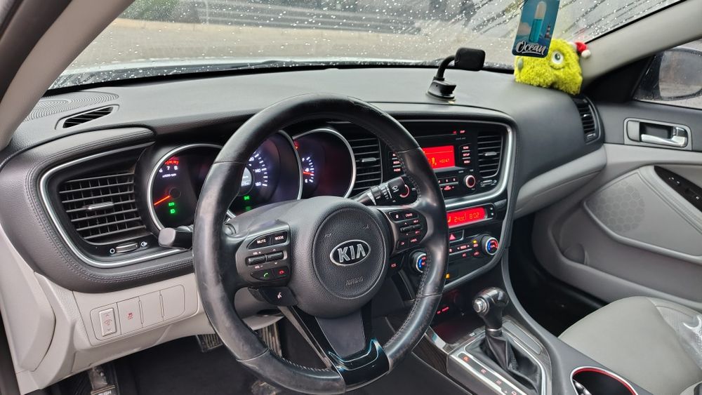 KIA Optima, продам авто