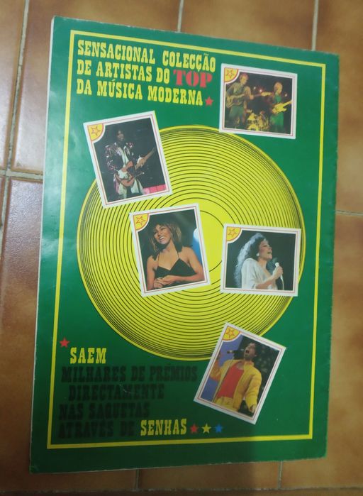 Caderneta ESTRELAS DA TOP MUSIC