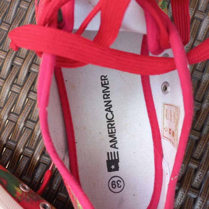 Buty tenisówki trampki lekkie materiałowe AMERICAN RIVER 38