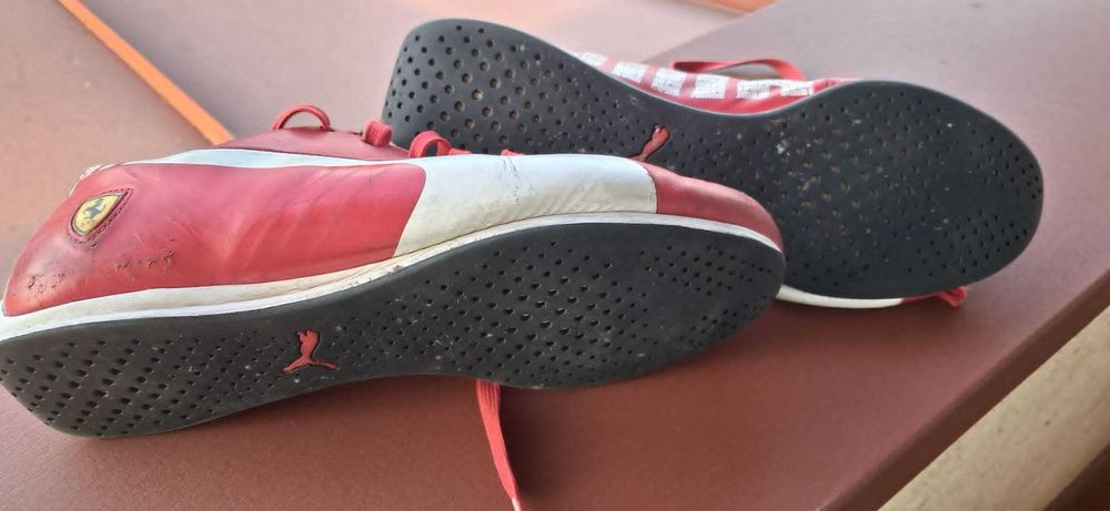 buty puma młodzieżowe rozm. 41