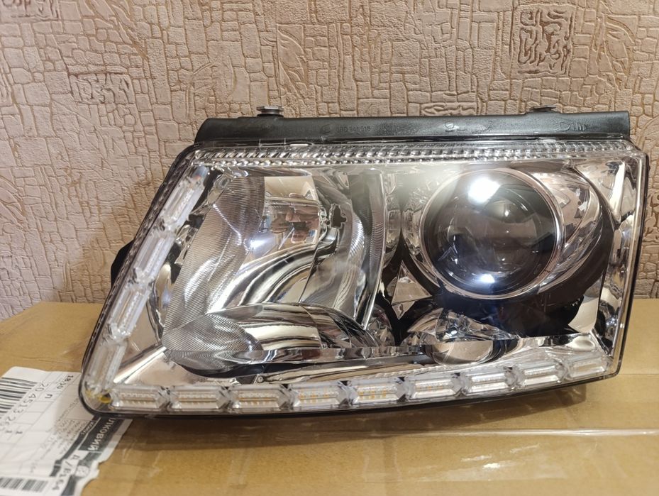 Продам фари Пассат б5