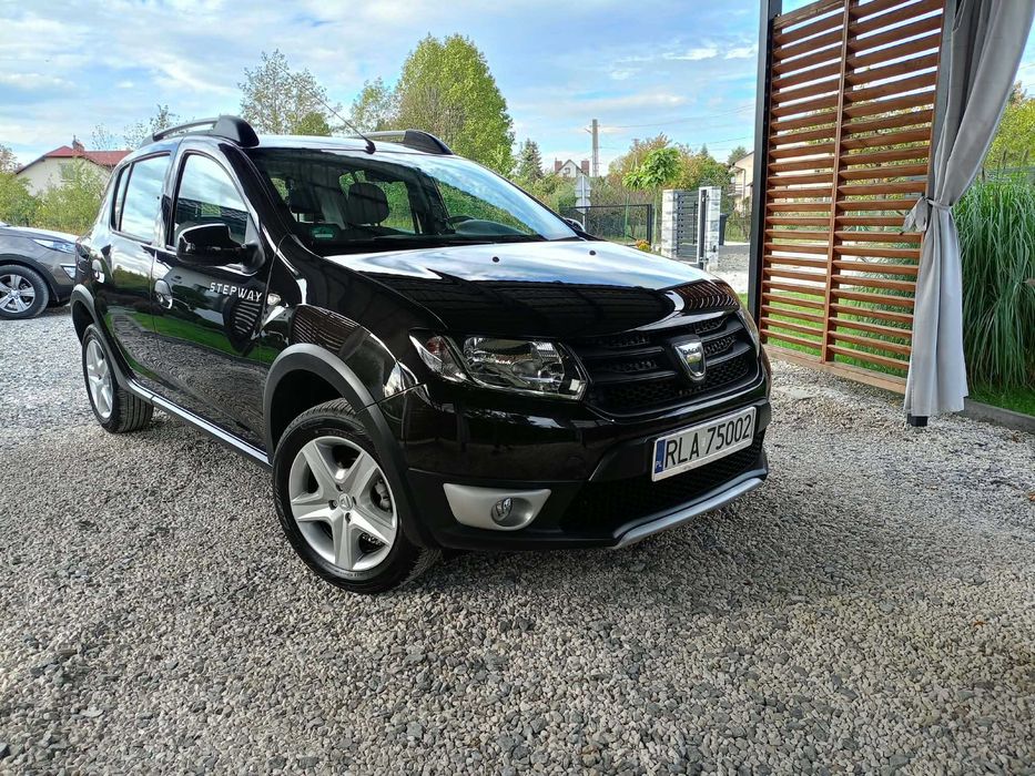 Dacia Sandero Stepway 2015 rok, Benzyna, sprowadzony z Niemiec, zarej, w PL,