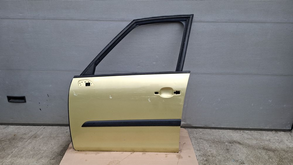 Peugeot/Citroen C4 Picasso 2007-2013 двері передні LH, ліві DR1504 9002X7