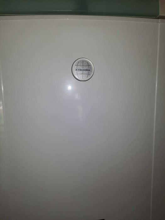 Electrolux холодильник 205 см висота