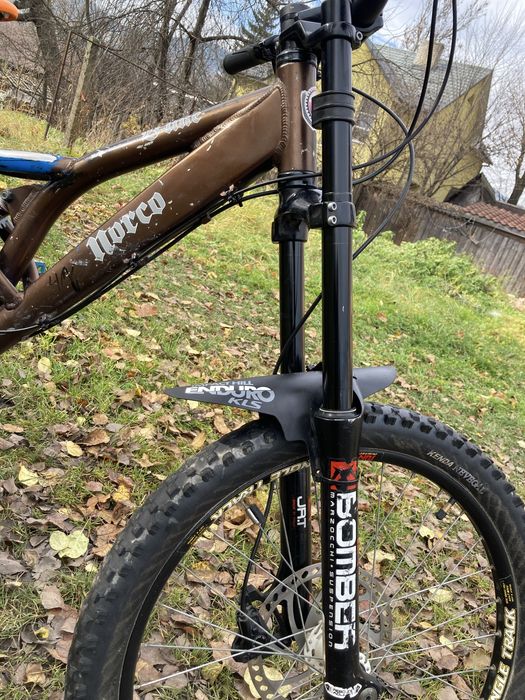 Norco B-line 24”