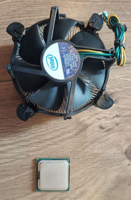 Procesor Intel CORE 2 QUAD Q9400 2,66 GHZ plus Cooler