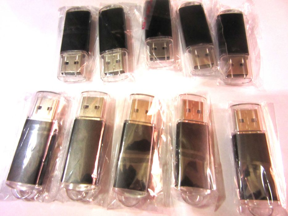 Флешка USB 2.0 16Гби64Гб Запись на флешку