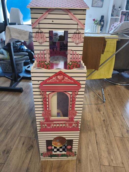 Domek dla lalek barbie wysoki | odbiór osobisty