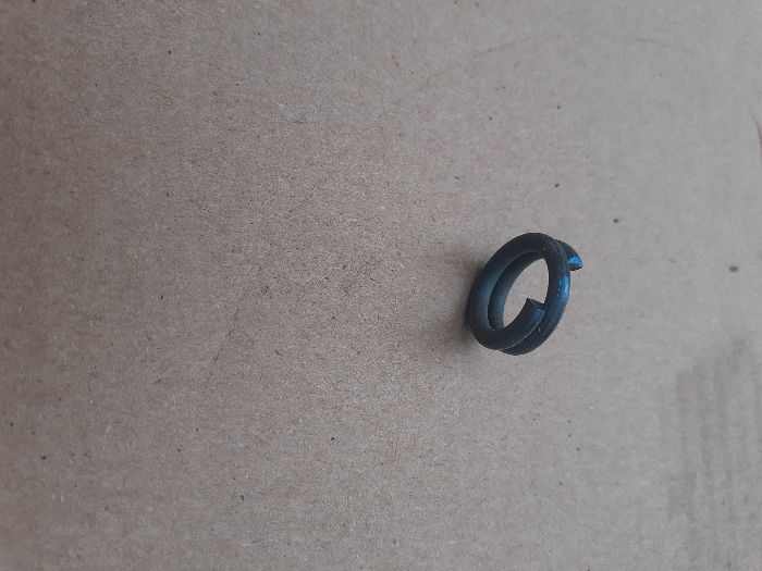 sprężyna do kopaczki pręta zaciskowa