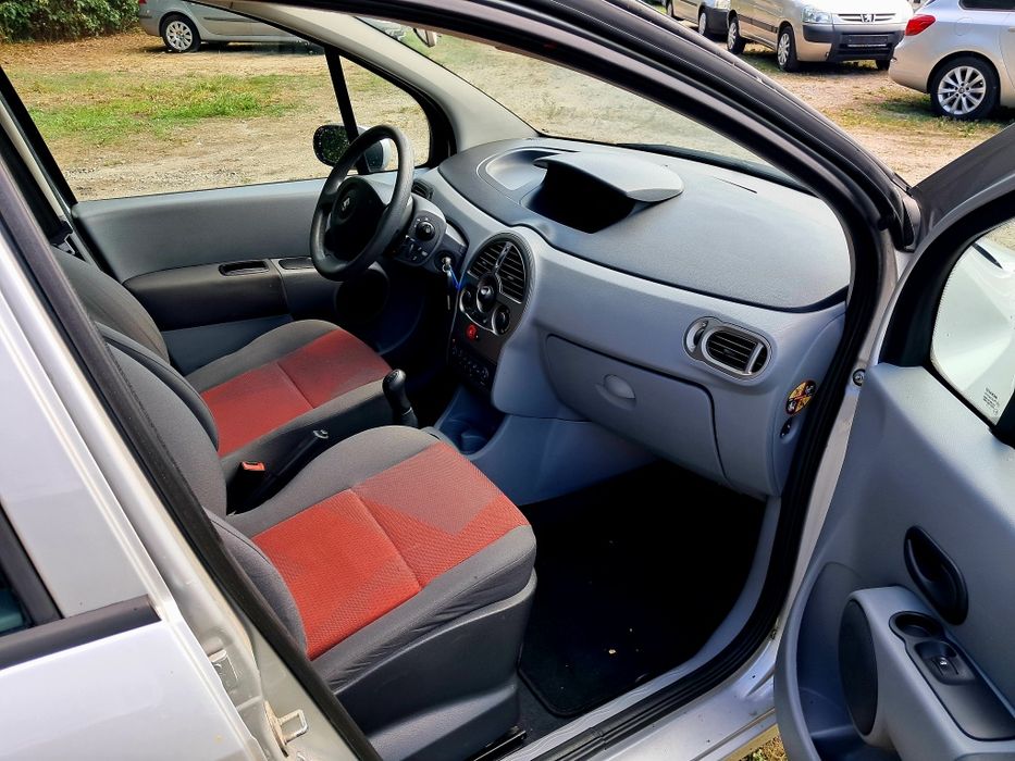 Renault modus 1.2benzyna 2006r