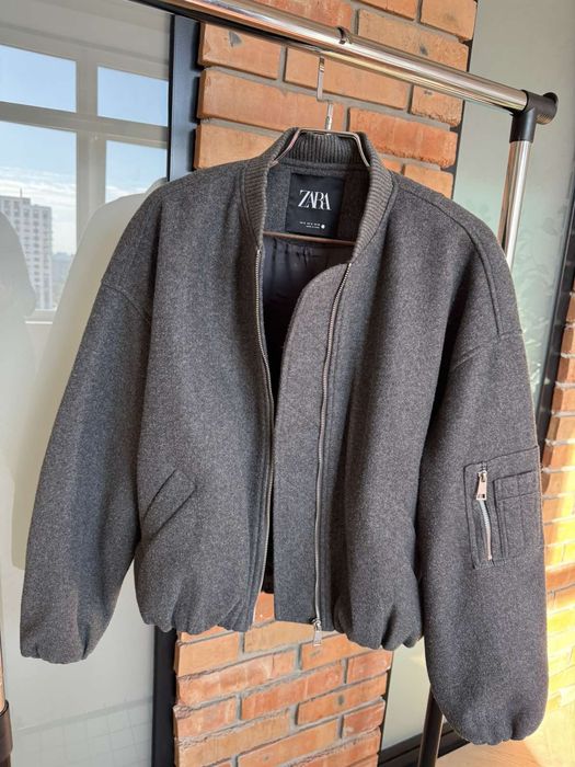 Продам  куртку ,размер S -M ZARA